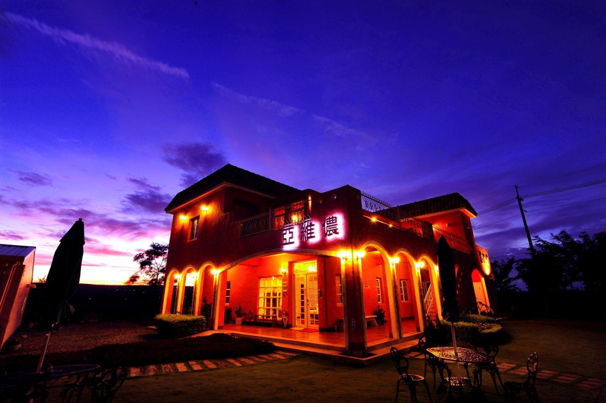 Kenting Avignon Bed & Breakfast Heng-ch'un Exterior foto