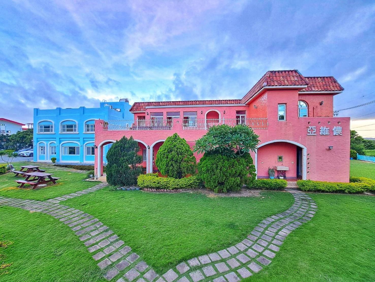 Kenting Avignon Bed & Breakfast Heng-ch'un Exterior foto