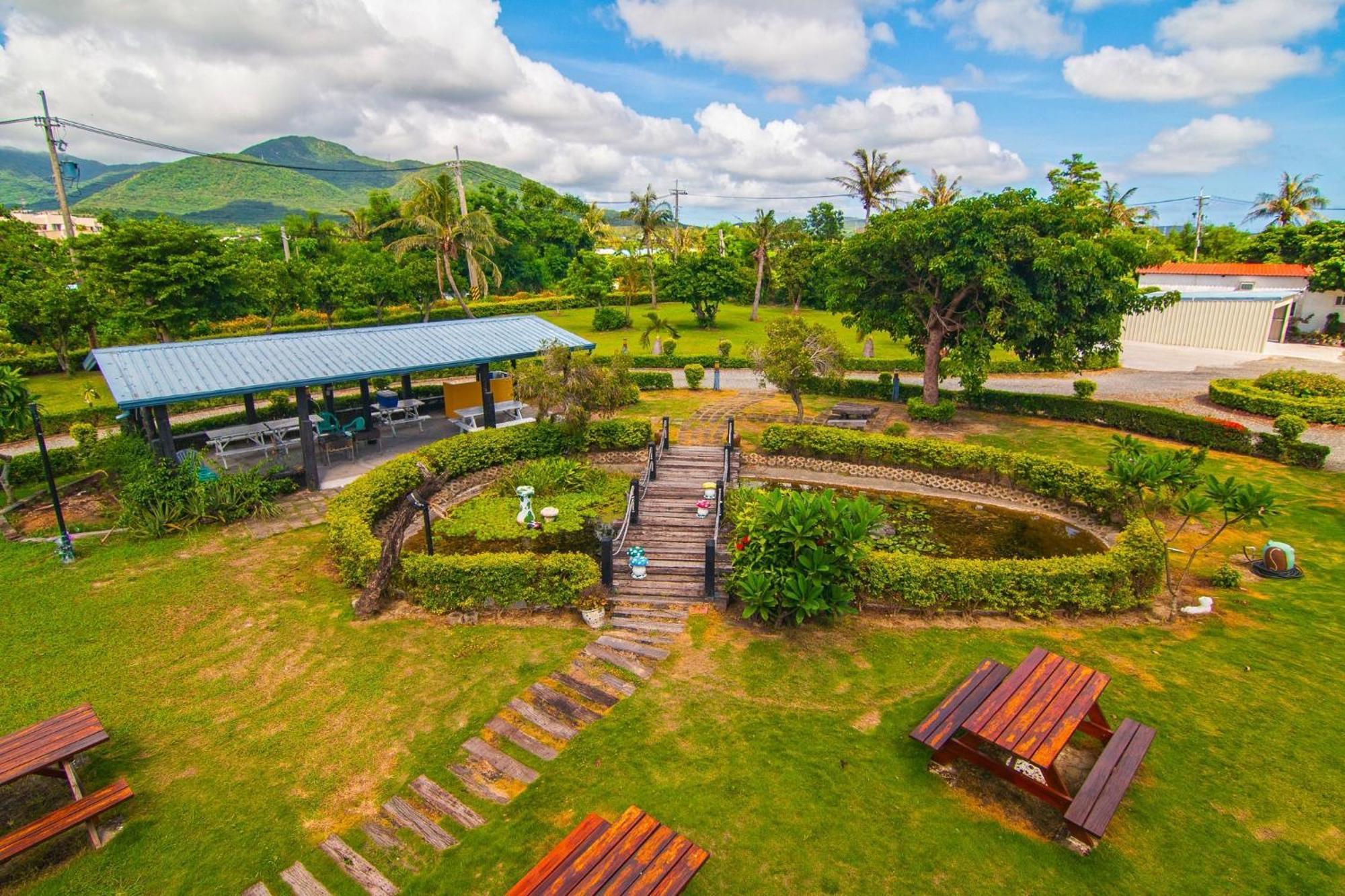 Kenting Avignon Bed & Breakfast Heng-ch'un Exterior foto