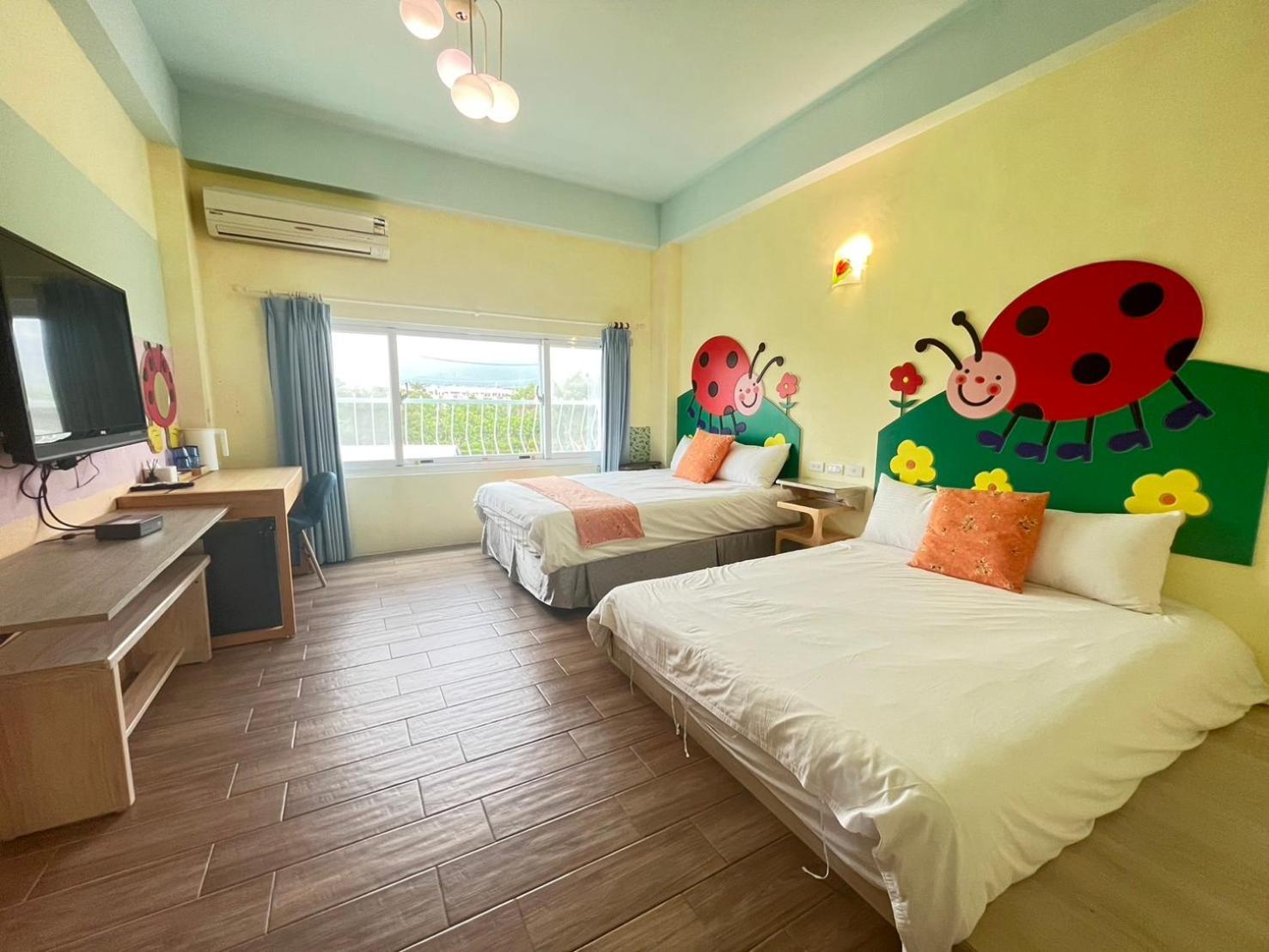 Kenting Avignon Bed & Breakfast Heng-ch'un Exterior foto